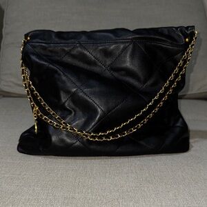 Doris & Jacky Black Quilted Chain Bag
